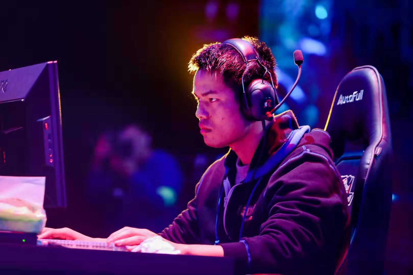 往不是下注 往不是下注